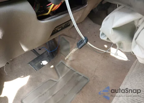 1997 Chevrolet C1500 Fleetside from USA, damaged, VIN 1GCEC19R9VE205816